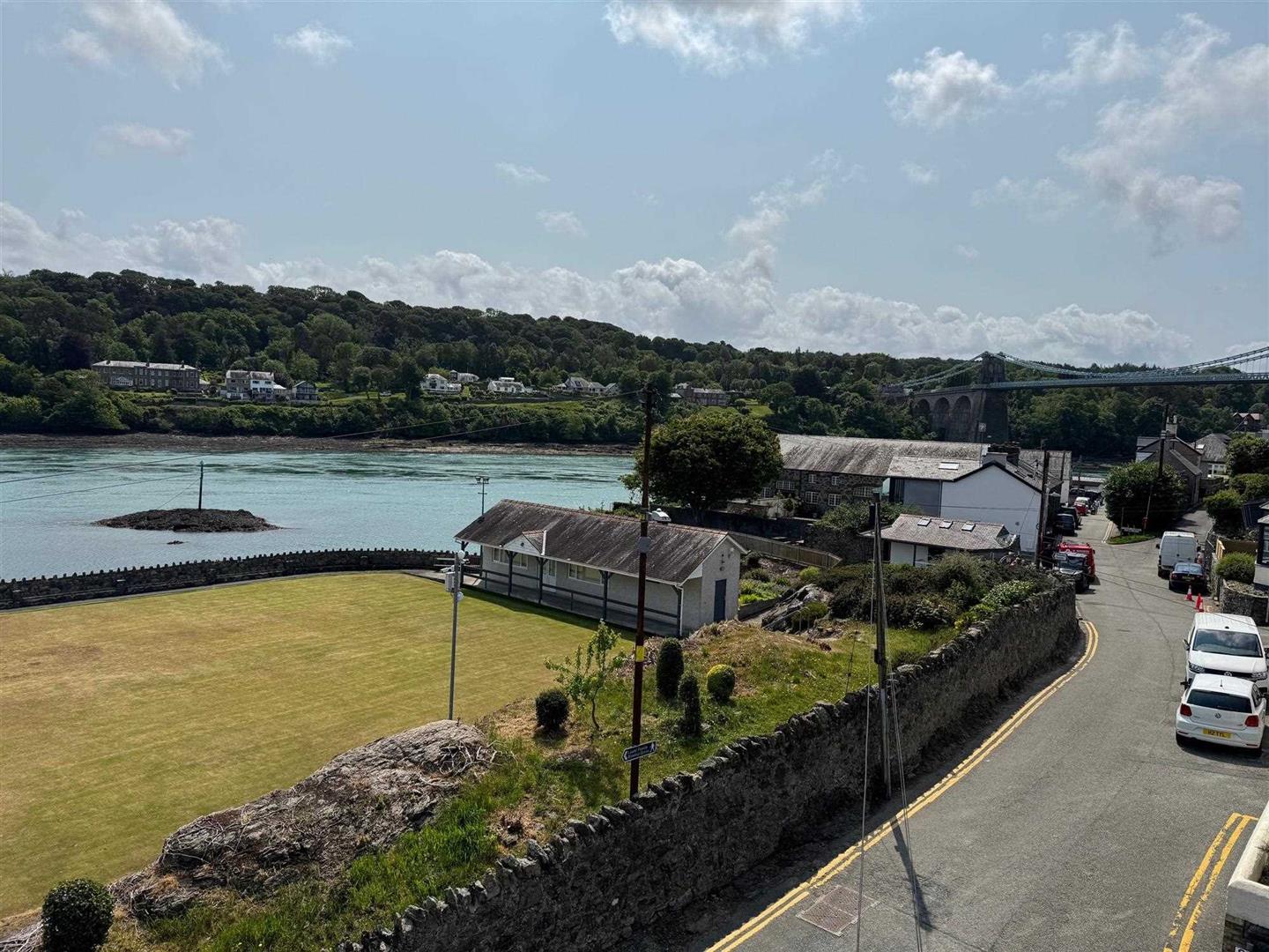 Beach Road, Menai Bridge
